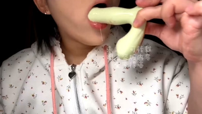 ASMR – 不要什么东西都往嘴里塞啊  _ 槑十三